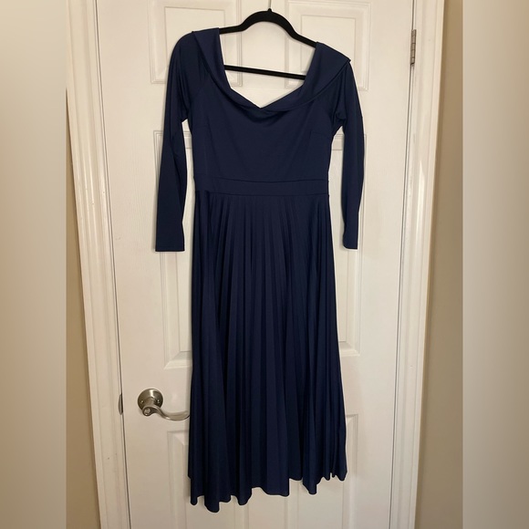 ASOS maternity evening dress - Picture 3 of 4